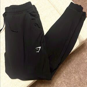 Black gymshark Pippa joggers